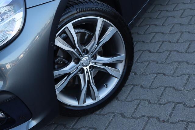 BMW 2-SERIE Active Tourer 218i Sportline | Trekhaak | 18 Inch | LED |