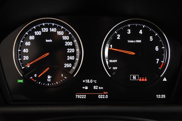 BMW 2-SERIE Active Tourer 216i *1ste Eigenaar*Leer*Trekhaak*Navigatie*