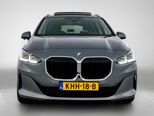 BMW 2-SERIE Active Tourer Plug-In Hybrid 225e xDrive PANORAMADAK | MEM. STOEL | 360° CAMERA | HEAD-UP