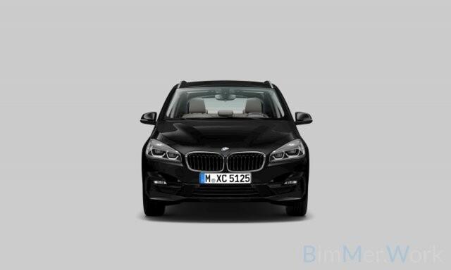 BMW 2-SERIE 220i 192pk High Exe,Leer,Sportstoel,HeadUp,Trekhk afn,NaviPro,Camera,Stoelverw,Cruise