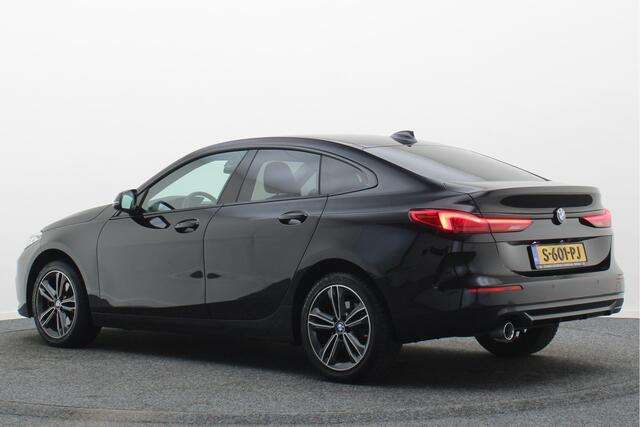 BMW 2-SERIE Gran Coupé 218i Introduction Edition Automaat LED, Apple Carplay, Sfeerverlichting, Stuur-/Stoelverwarming, PDC