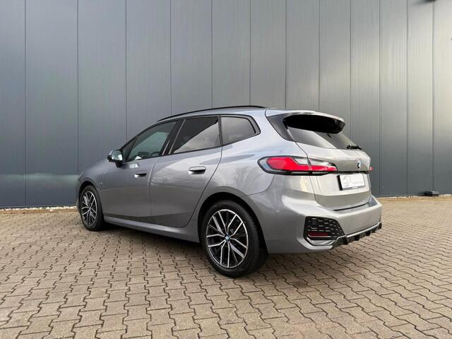 BMW 2-SERIE Active Tourer 218i M-Sport / Leer / Head up / H&K / 360