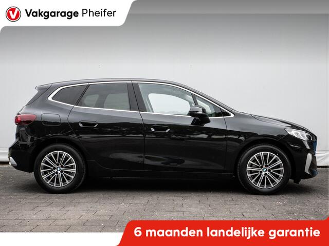 BMW 2-SERIE Active Tourer 218i 136pk Aut. Luxury line Trekhaak/ Harman-Kardon/ Full led/ Leer/ Camera/ Memory/ Navigatie/ Carplay