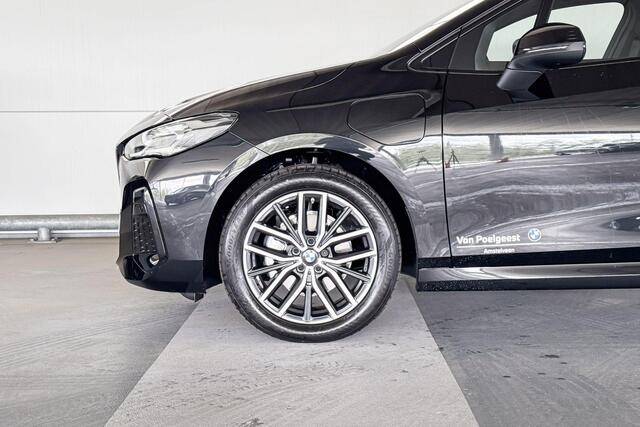 BMW 2-SERIE Active Tourer 225e xDrive | M Sportpakket | Premium Pack | Travel Pack | Trekhaak | Huisselectie
