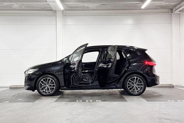 BMW 2-SERIE Active Tourer 225e xDrive | M-Sport | Travel Pack | Premium Pack | Driving Assistant | Panoramadak | Comfort Access | Trekhaak