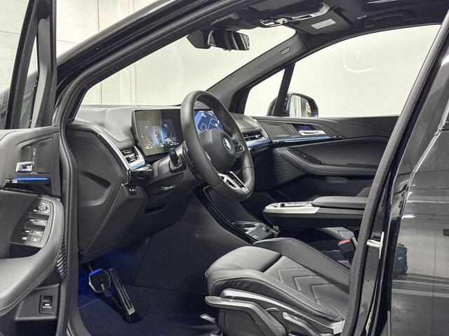 BMW 2-SERIE Active Tourer 225e xDrive | M-Sport | Travel Pack | Premium Pack | Driving Assistant | Panoramadak | Comfort Access | Trekhaak