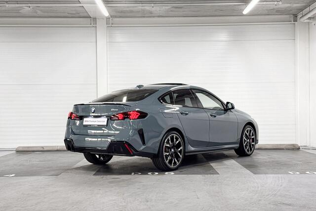 BMW 2-SERIE Gran Coupé 220 M Sport Design Edition | M-Sport Pro | Premium Pack | Driving Assistant | Harman/Kardon | Panoramadak | Comfort Access