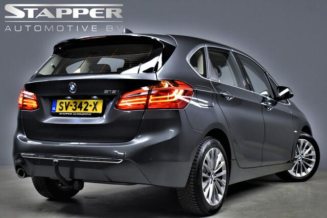 BMW 2-SERIE Active Tourer 218i 141pk Automaat Executive Org.NL Carplay/Camera/Trekhaak/Led/Leer/Climate/Stoelverw./Pdc/Cruise