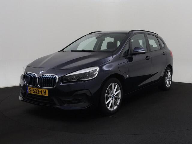 BMW 2-SERIE Active Tourer 225xe Aut. 4x4 High Executive Plug-in Hybride Winterpakket/Sportstoelen/Nav/Ecc/El.Klep/Led