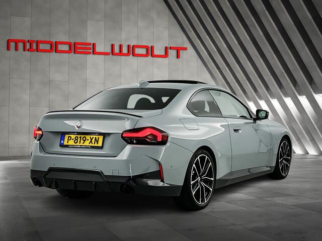 BMW 2-SERIE Coupé 220i 184 PK M-Sport Plus Schuif-/kanteldak Head-up Display