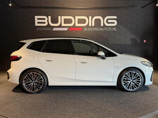 BMW 2-SERIE Active Tourer 218i | M-sport | Head-up | 360 Camera