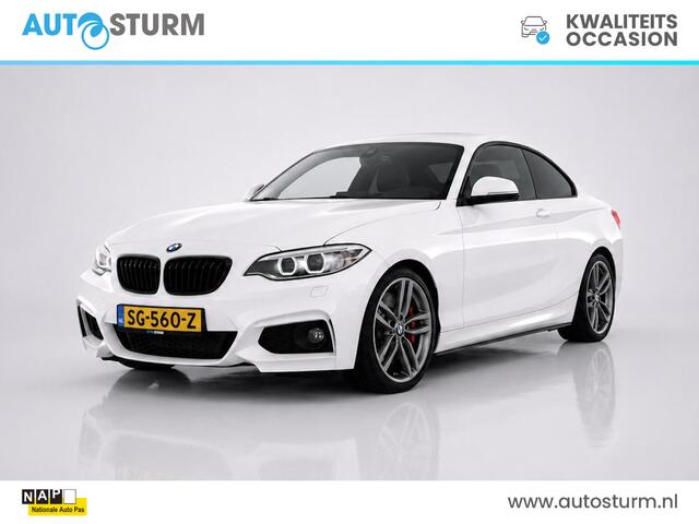 BMW 2-SERIE Coupé 220i High Executive