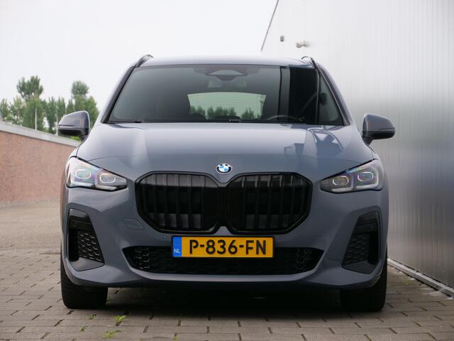 BMW 2-SERIE Active Tourer 136pk M-Sport Automaat 218i Trekhaak / 18 Inch / camera