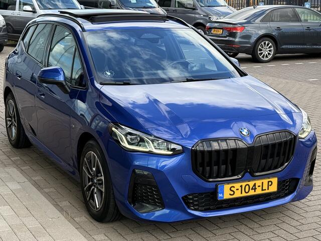 BMW 2-SERIE Active Tourer 220i M-sport | Pano | Cruise | Lane assist | HUD | Apple Carplay | Half Leder |