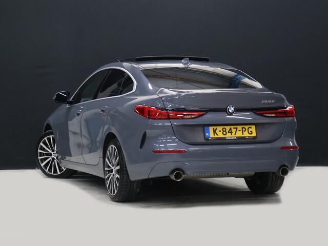 BMW 2-SERIE Gran Coupé 220i M Sport [SCHUIFKANTELDAK, APPLE CARPLAY, TREKHAAK, ANDROID, CRUISE, STOELVERWARMING, PDC, DIGITAL DASH, VOL LEDER, NAVIGATIE, NIEUWSTAAT]
