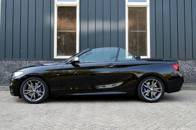 BMW 2-SERIE Cabrio M240i xDrive M-Sport High Executive Rijklaarprijs-Garantie Navigatie Led Leder sport interieur Camera Memory Stoelen