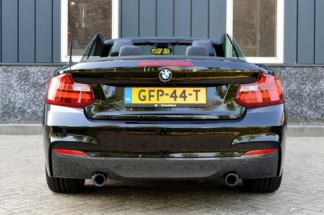 BMW 2-SERIE Cabrio M240i xDrive M-Sport High Executive Rijklaarprijs-Garantie Navigatie Led Leder sport interieur Camera Memory Stoelen