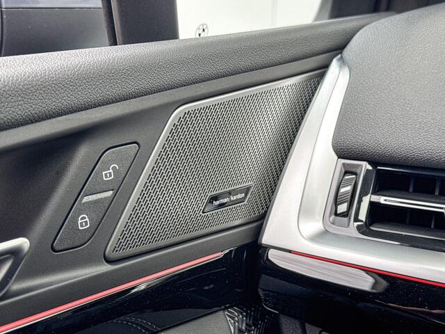 BMW 2-SERIE Active Tourer 225e xDrive | Travel Pack | M Sport | Panoramadak | Harman-Kardon |