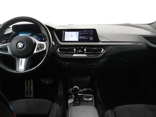BMW 2-SERIE Gran Coupé 218i M Sport Edition | M-Sport stoelen | Digitale Cockpit | Navigatie | PDC | DAB | Apple CarPlay/Android Auto | LED | Climate Control | Cruise Control |