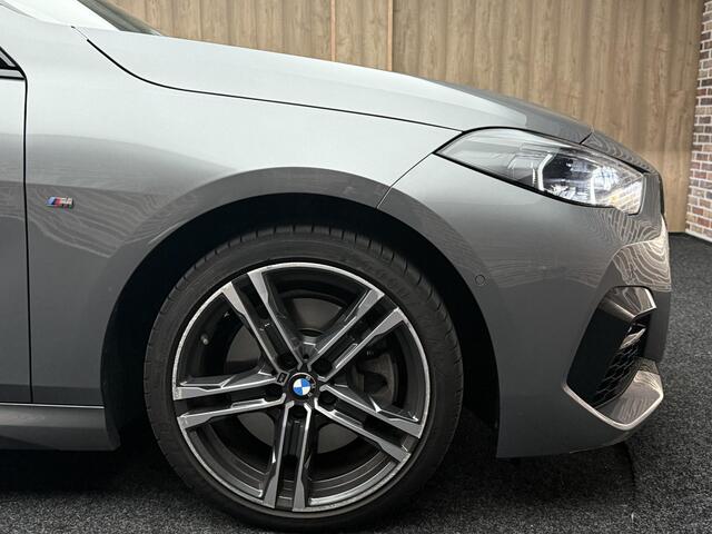 BMW 2-SERIE Gran Coupé 220i