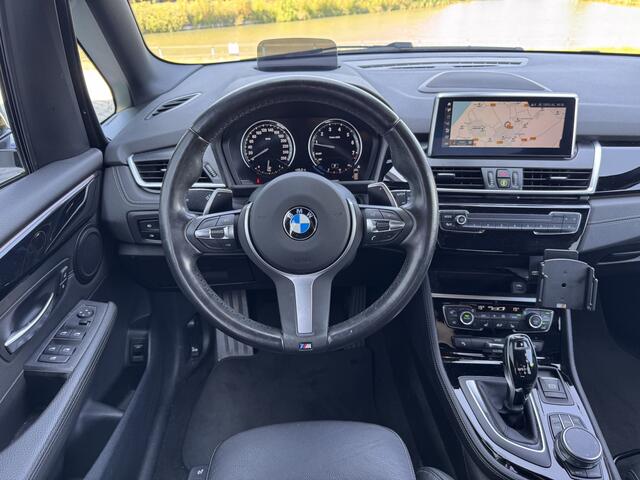 BMW 2-SERIE Active Tourer 220i High Executive | Sport Line | Head-up| DAB+ | LED
