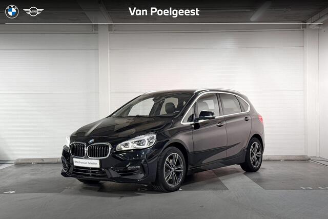 BMW 2-SERIE Active Tourer 218i High Executive Edition | Head-Up Display | HiFi | Stoelverwarming | Achteruitrijcamera