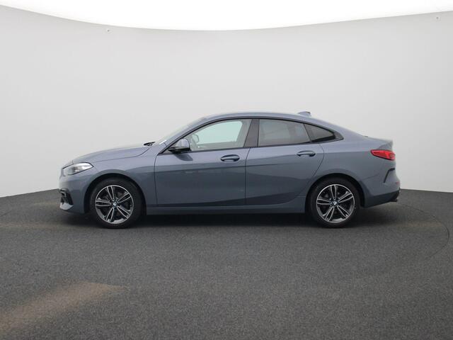 BMW 2-SERIE Gran Coupé 218i Business Edition | Climate Control / ECC | Licht metalen velgen 17 inch | Cruise control | Connectiviteit, Navigatie | Half lederen bekleding grijs | Stoelverwarming | LED koplampen | Park Distance Control voor en achter |