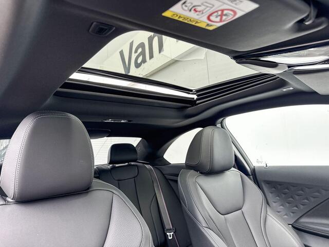 BMW 2-SERIE Coupé 220i | Premium Pack | M Sport | Harman Kardon | Panoramadak |
