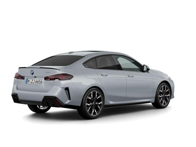 BMW 2-SERIE Gran Coupé 220 M Sportpakket Pro | Innovation Pack | Harman Kardon
