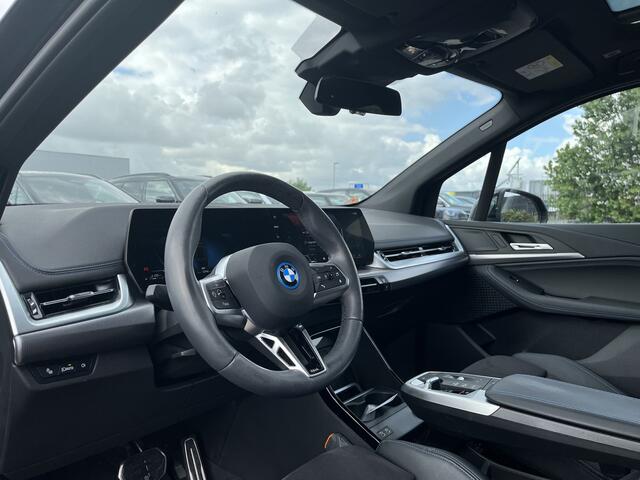 BMW 2-SERIE Active Tourer 225e xDrive M-Sport | 18" | Panorama | 2026