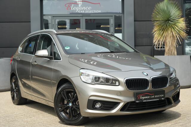 BMW 2-SERIE Active Tourer 225i xDrive High Executive 232pk Navigatie/Stoelverwarming/Camera