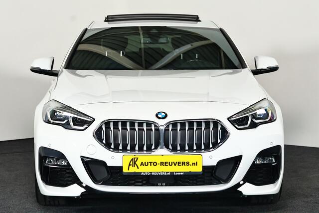 BMW 2-SERIE Gran Coupé 218i M-Sport Panorama / Opendak / Navi / LED / CarPlay