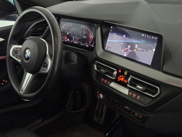 BMW 2-SERIE Gran Coupé 220i Executive Edition M Sport | Apple-Android | Schuif-Kanteldak | Dealeronderhouden