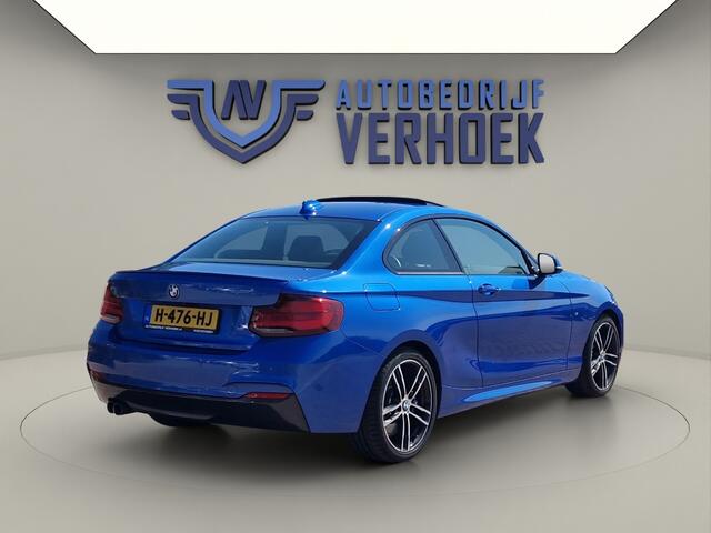 BMW 2-SERIE Coupé 230i 252 PK! - NL Auto - 1e Eigenaar - Schuifdak