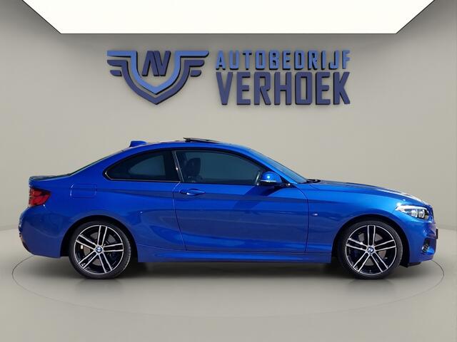 BMW 2-SERIE Coupé 230i 252 PK! - NL Auto - 1e Eigenaar - Schuifdak
