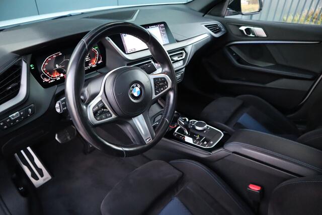 BMW 2-SERIE Gran Coupé 218i Executive M Edition Automaat M-Performance Pakket Panoramadak Etc. Etc.