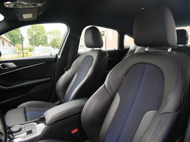BMW 2-SERIE Gran Coupé 218i Business Edition 136 Pk Automaat M-pakket / Navi / DAB / Apple Carplay