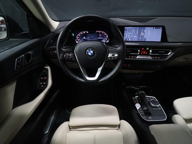 BMW 2-SERIE Gran Coupé 218i Business Edition [APPLE CARPLAY, ANDROID, ADAPTIVE LED, DRIVING ASSISTANT, HIFI, CRUISE CONTROL, CLIMATE CONTROL, DIGITAL DASH, KEYLESS START, RIJSTROOKASSISTENT, VERKEERSBORDHERKENNING, PDC V+A, DAB, BLUETOO