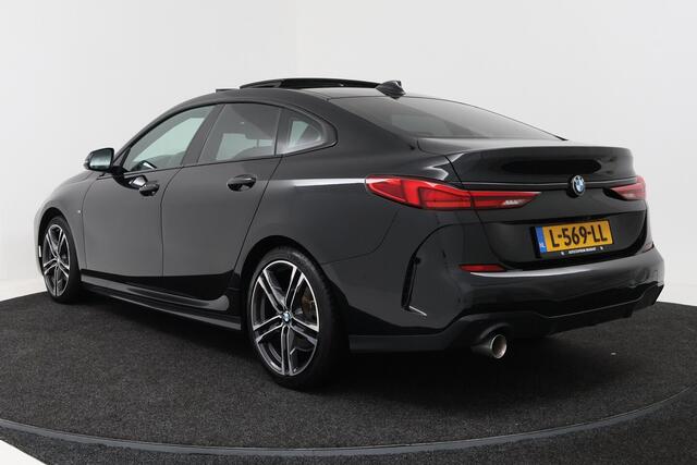 BMW 2-SERIE Gran Coupé 218i Business Edition Plus (PANORAMADAK, CAMERA, SFEERVERLICHTING, STOELVERWARMING, PARKEE