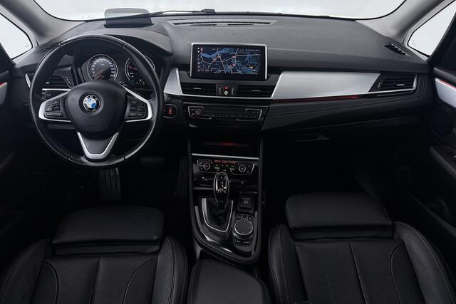 BMW 2-SERIE Active Tourer 218i High Executive Edition (PANORAMADAK, TREKHAAK, STOELVERWARMING, CAMERA, DEALER ONDERH