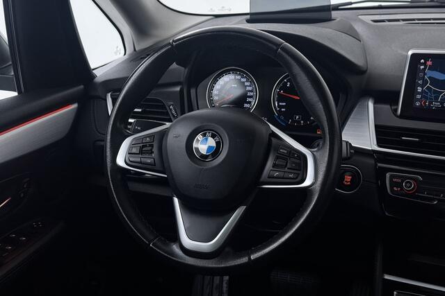 BMW 2-SERIE Active Tourer 218i High Executive Edition (PANORAMADAK, TREKHAAK, STOELVERWARMING, CAMERA, DEALER ONDERH