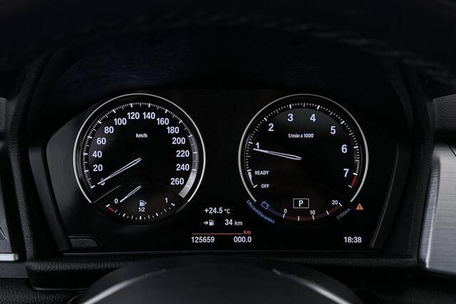 BMW 2-SERIE Active Tourer 218i High Executive Edition (PANORAMADAK, TREKHAAK, STOELVERWARMING, CAMERA, DEALER ONDERH