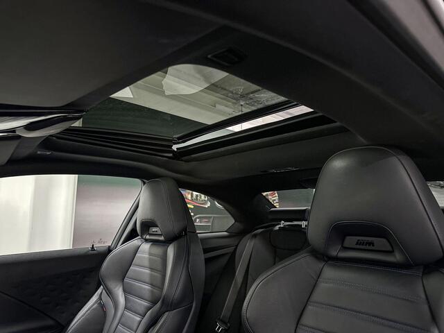 BMW 2-SERIE Coupé 220i High Executive | M-Sport | Panorama dak | HiFi | Memory Seats