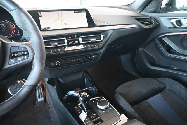 BMW 2-SERIE Gran Coupé 218i Business Edition M-Pakket Sportstoelen Panoramadak Virtual Dealer Onderhouden! Inruil Mogelijk!