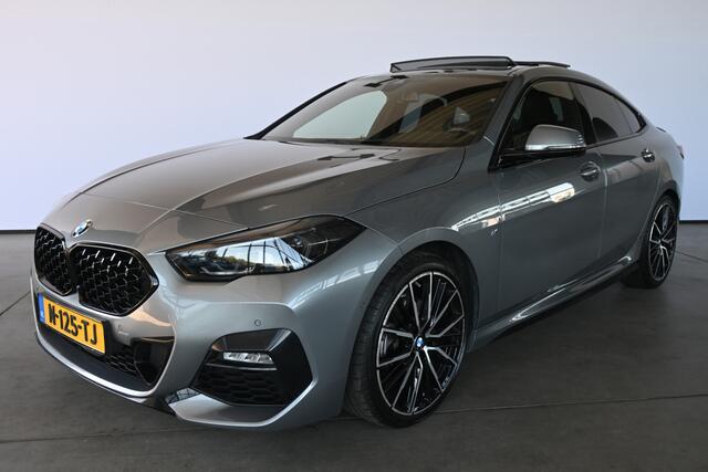 BMW 2-SERIE Gran Coupé 218i Business Edition M-Pakket Sportstoelen Panoramadak Virtual Dealer Onderhouden! Inruil Mogelijk!