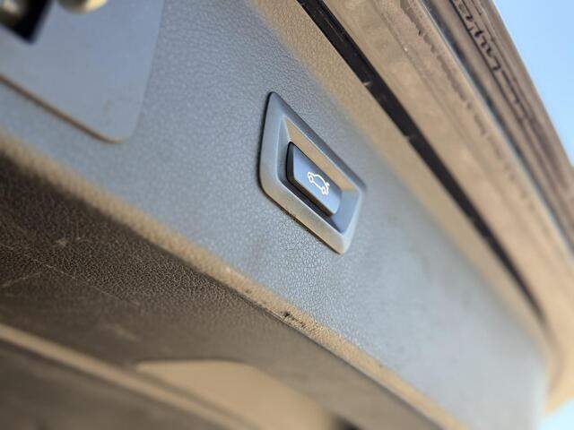 BMW 2-SERIE Active Tourer 218i Executive Automaat - Navigatie - Climate Control - LED Koplampen