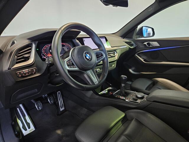 BMW 2-SERIE M-Sport 218i Business Edition / Panoramadak / Leder