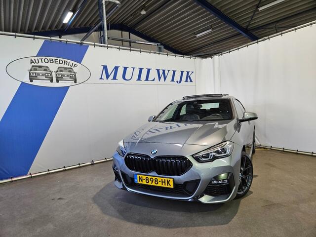 BMW 2-SERIE M-Sport 218i Business Edition / Panoramadak / Leder