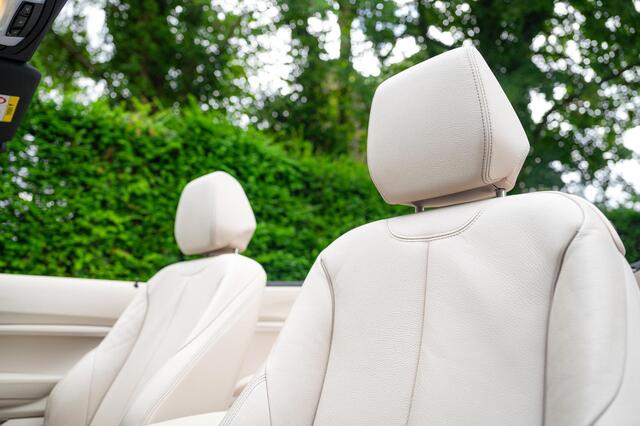 BMW 2-SERIE Cabrio 230i Sport 252pk