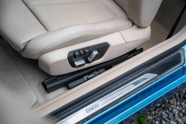 BMW 2-SERIE Cabrio 230i Sport 252pk